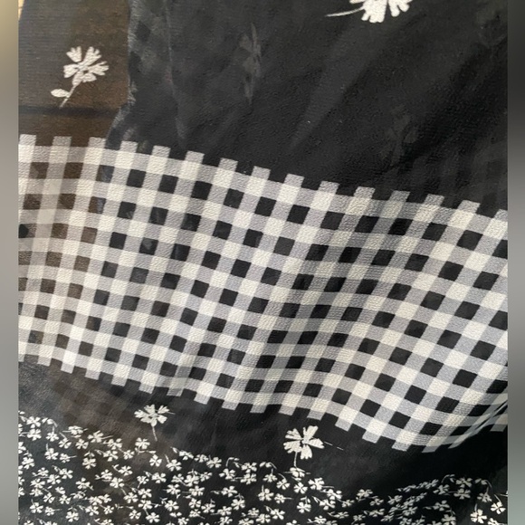 Style & Co Sheer Bell Sleeve Top Floral and Gingham Size 3X - Picture 5 of 8